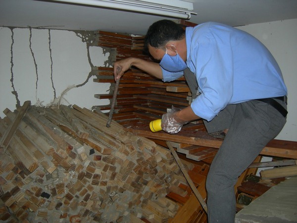 thuoc-chong-moi-lenfos-50-ec-chai-100ml